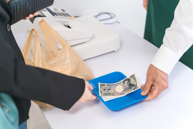 スーパーの会計のイメージ