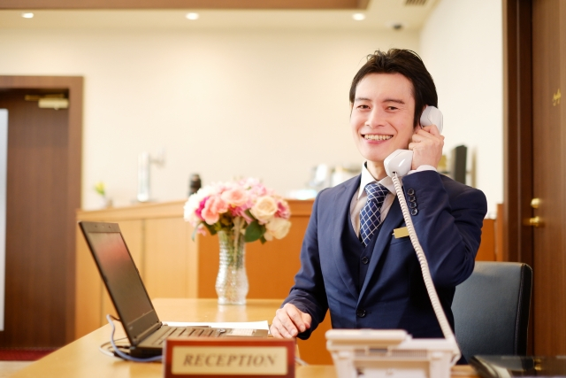 ホテルのフロント受付業務のイメージ