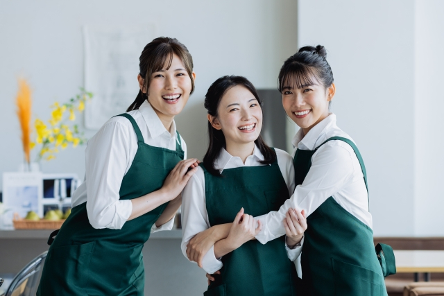 「責任だけ重くて給料が上がらない」飲食店の店長職