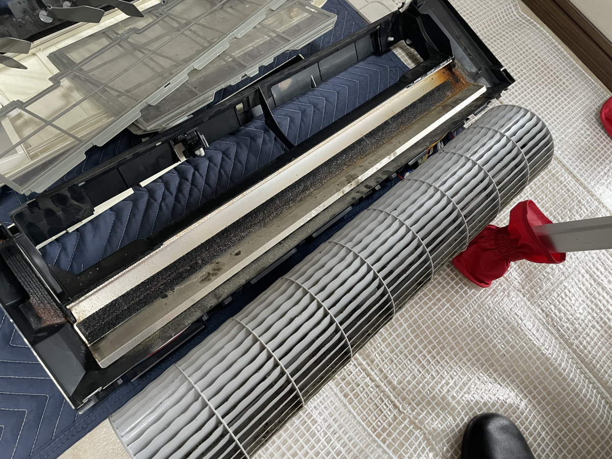 エアコン完全分解 クリーニング おそうじ革命