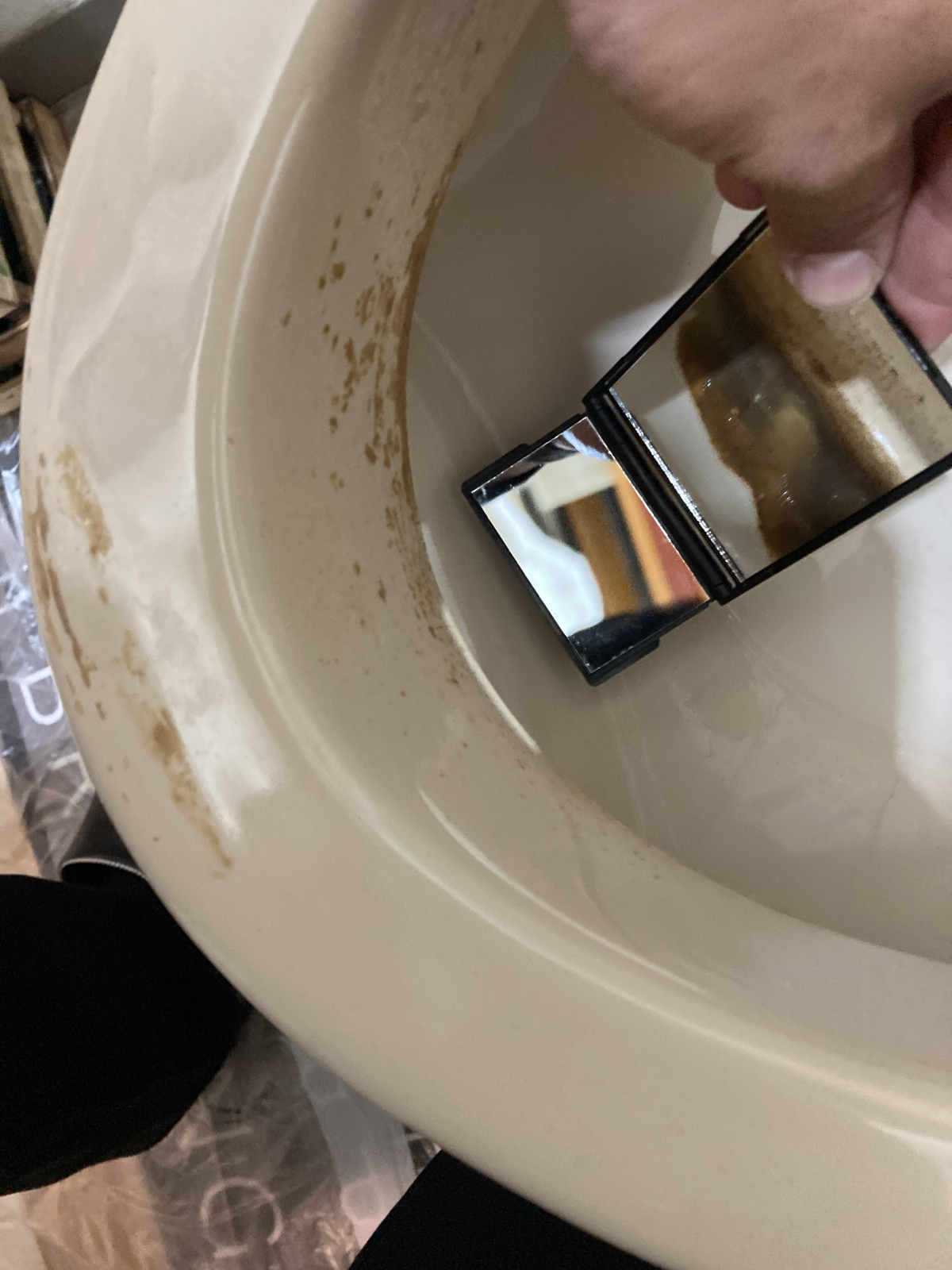 便器　尿石　汚れ