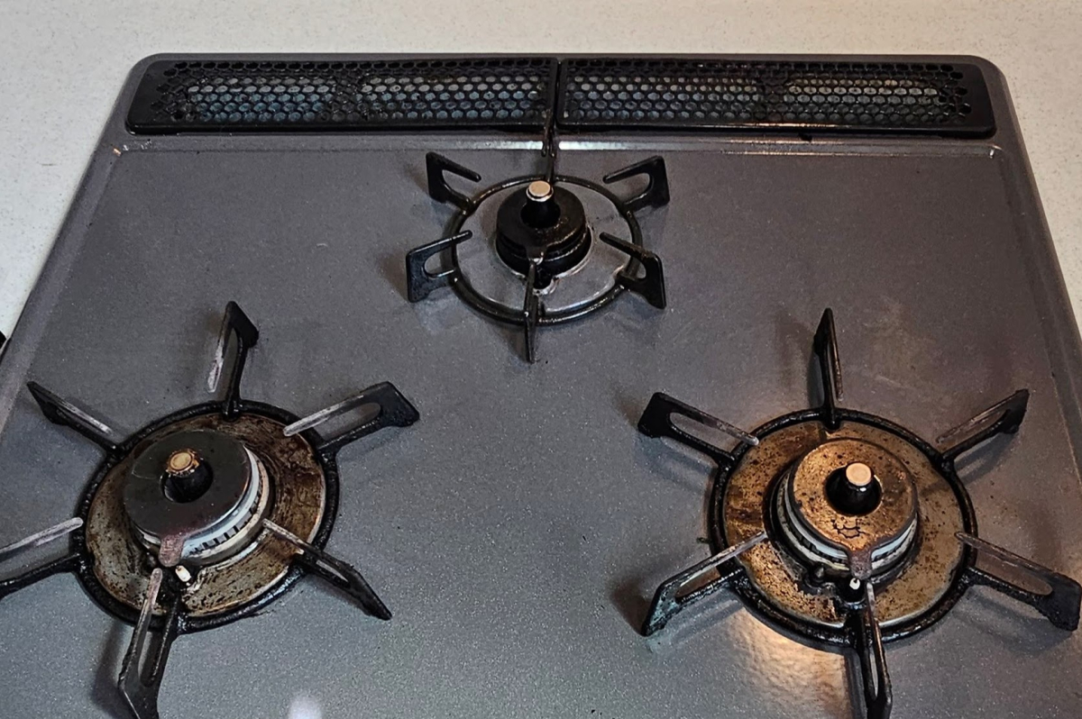 宮崎県西臼杵郡高千穂町のキッチンクリーニングの作業前1