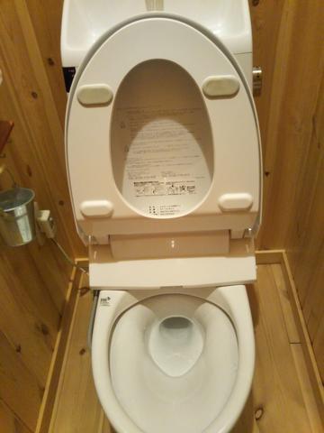 岩手県盛岡市のトイレクリーニングの作業後1