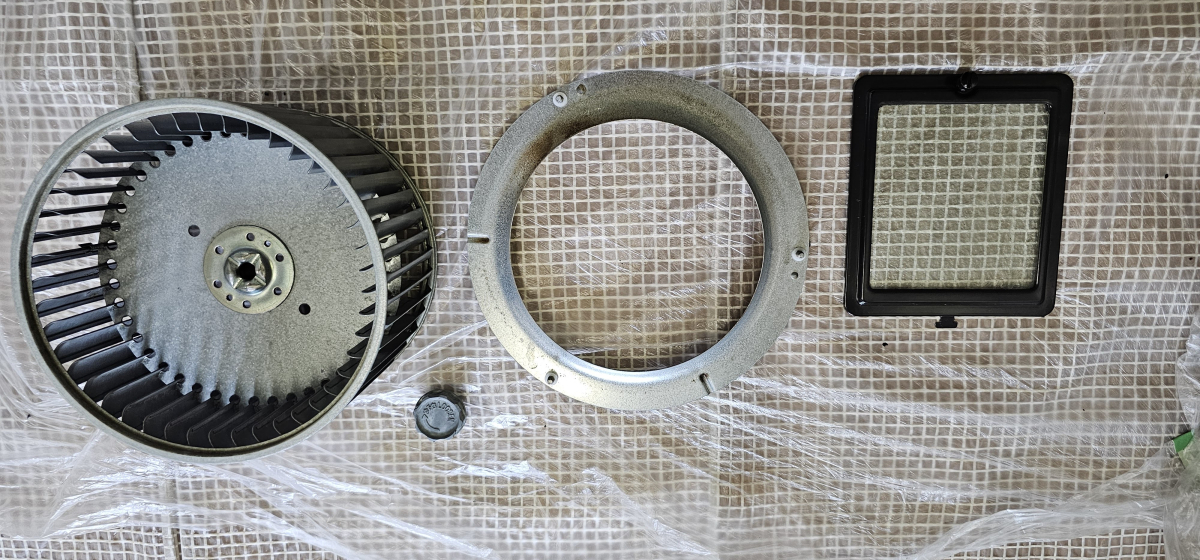 宮崎県西臼杵郡高千穂町のレンジフードクリーニングの作業後2