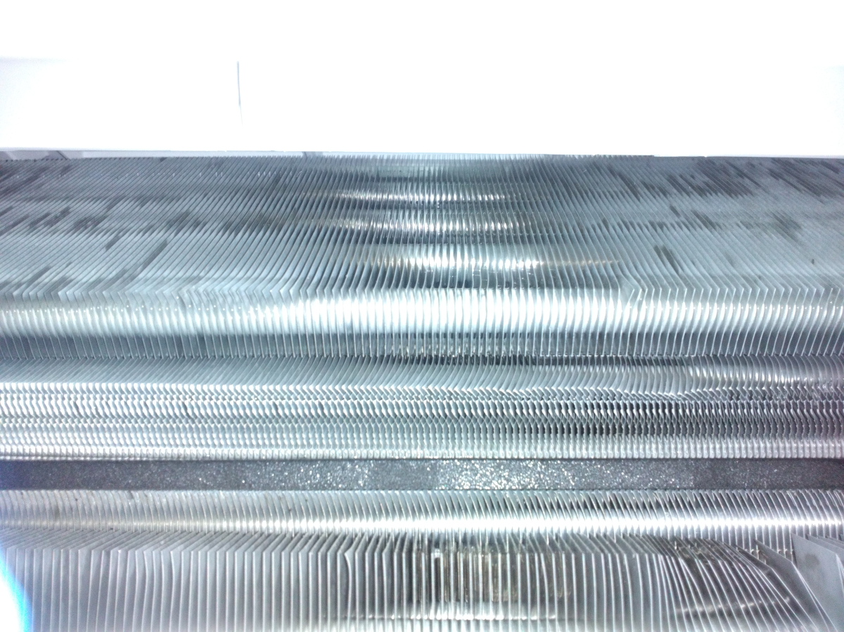 愛知県豊田市のお掃除機能付きエアコンの作業後3