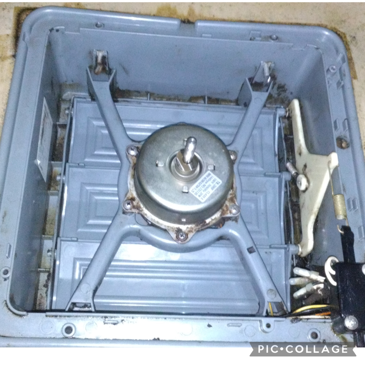 愛知県蒲郡市のレンジフードクリーニングの作業後2