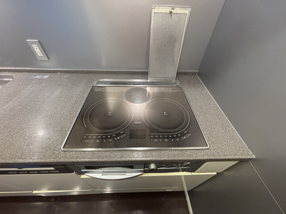 神奈川県横浜市金沢区のキッチンクリーニングの作業後1