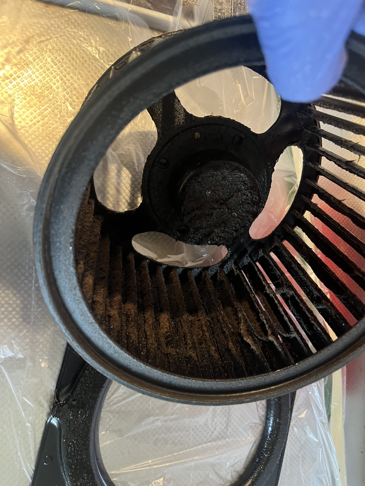 千葉県船橋市のレンジフードクリーニングの作業前1