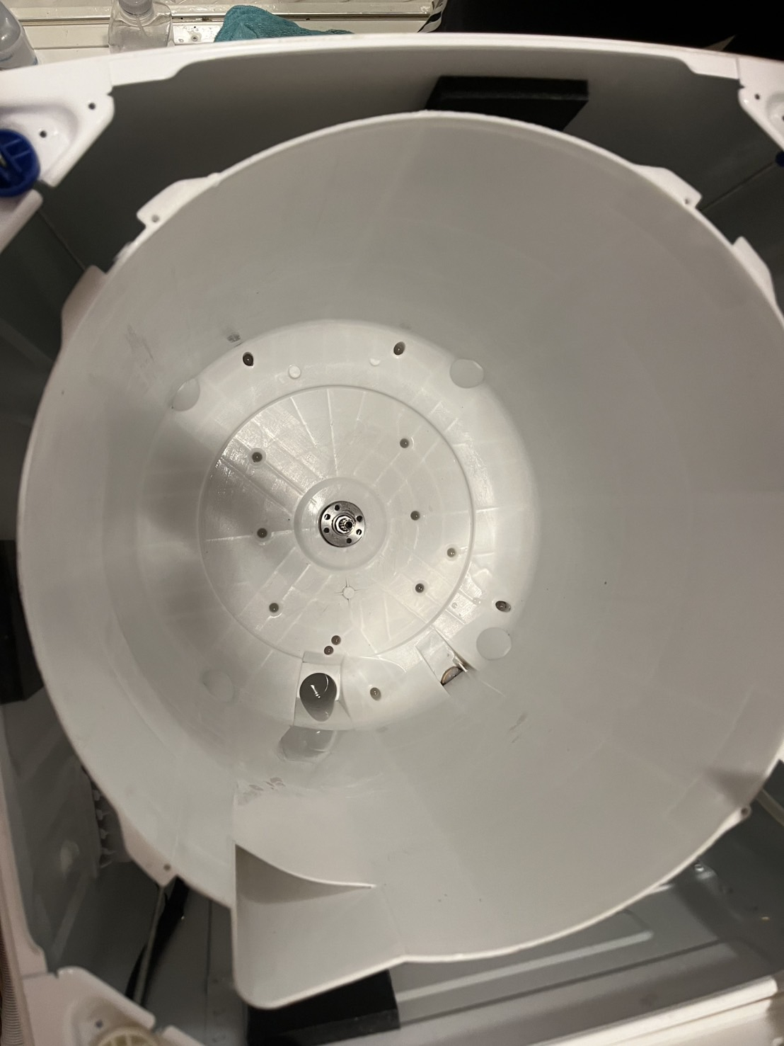 千葉県船橋市の洗濯機分解クリーニングの作業後1