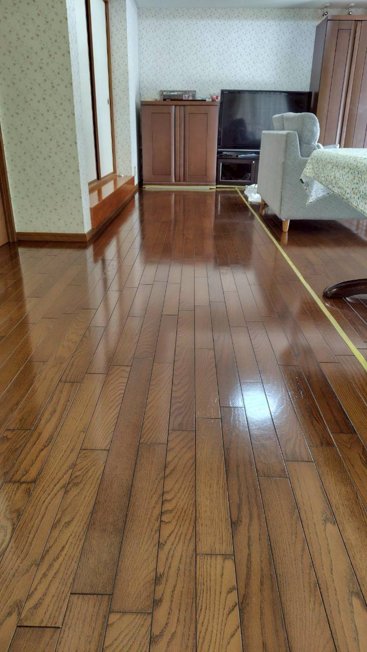 東京都豊島区のフローリングクリーニングの作業後1