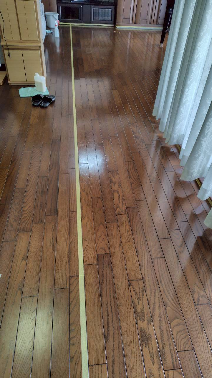 東京都豊島区のフローリングクリーニングの作業前1