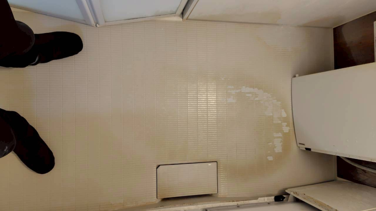 東京都豊島区の浴室・お風呂クリーニングの作業前3