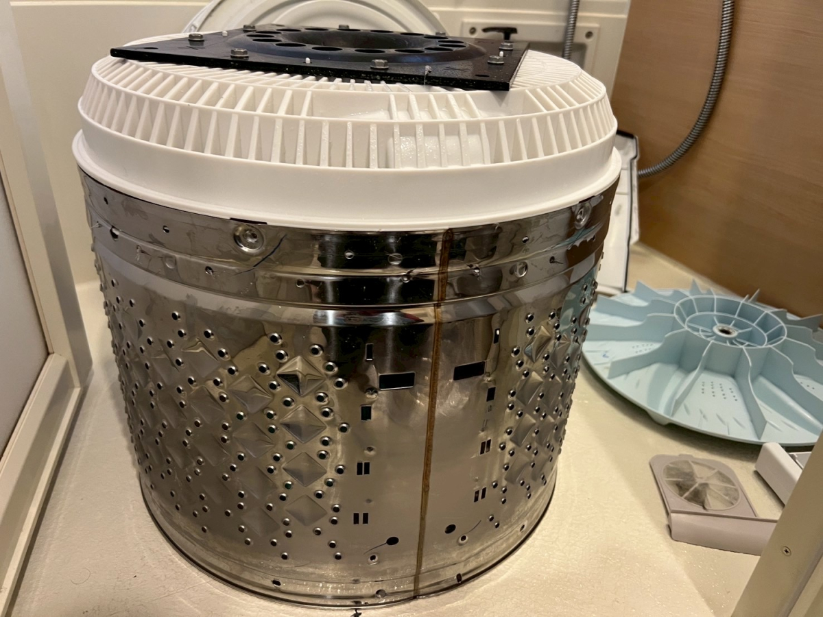 東京都豊島区の洗濯機分解クリーニングの作業前1