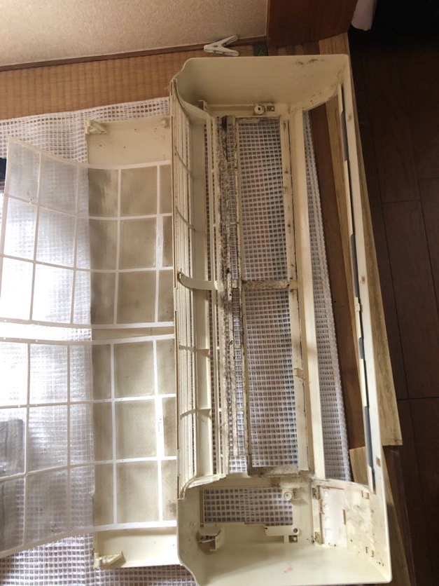 東京都千代田区麹町の壁掛けエアコンの作業前1