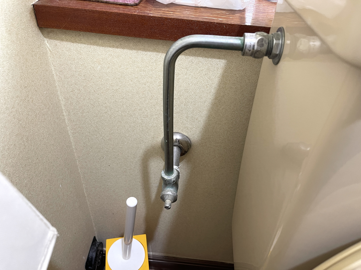 神奈川県横浜市戸塚区のトイレクリーニングの作業前2