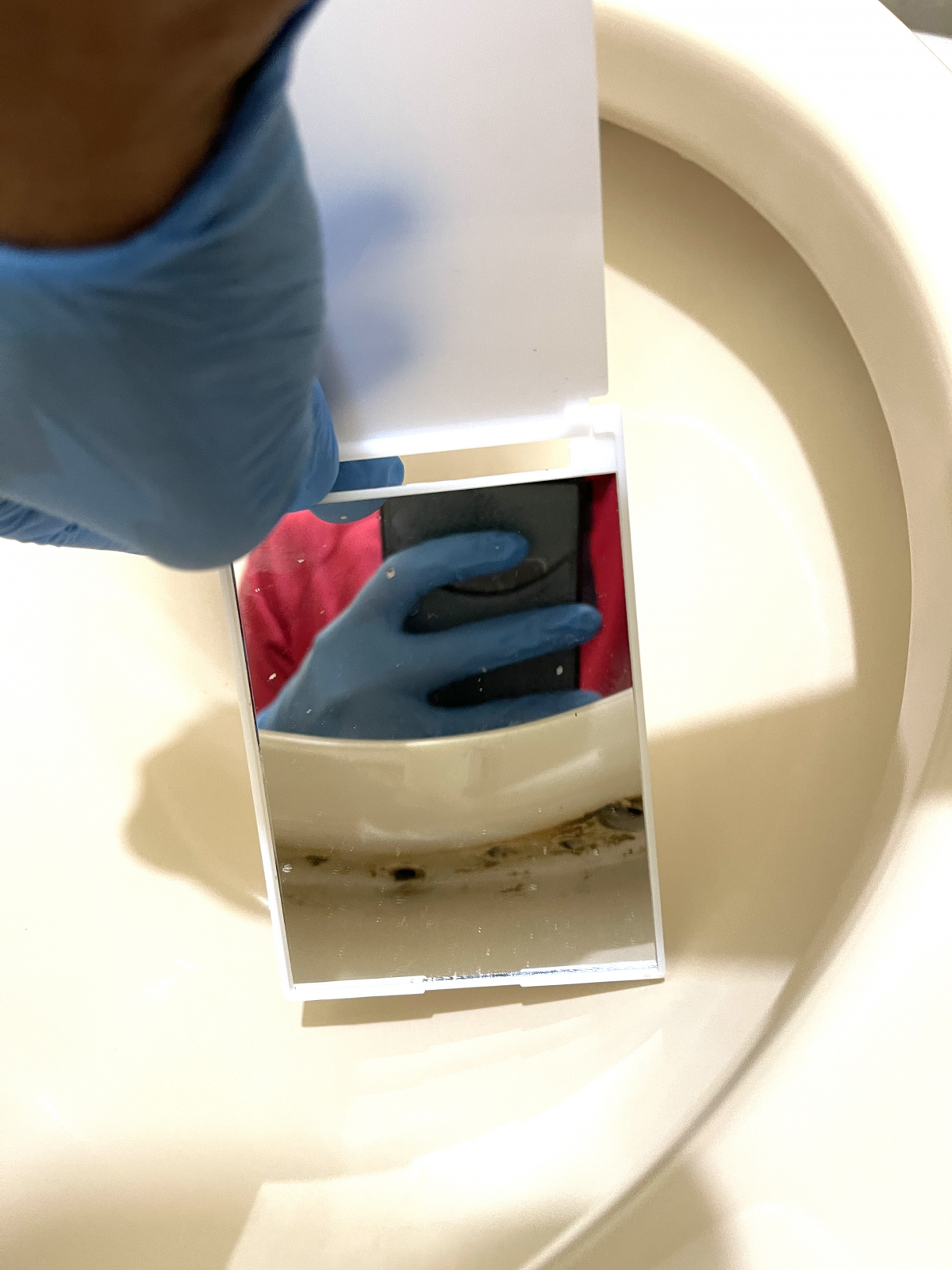 神奈川県横浜市戸塚区のトイレクリーニングの作業前3