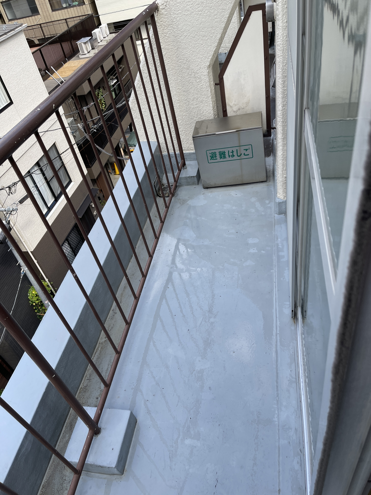 神奈川県横浜市戸塚区のベランダ・バルコニークリーニングの作業後2