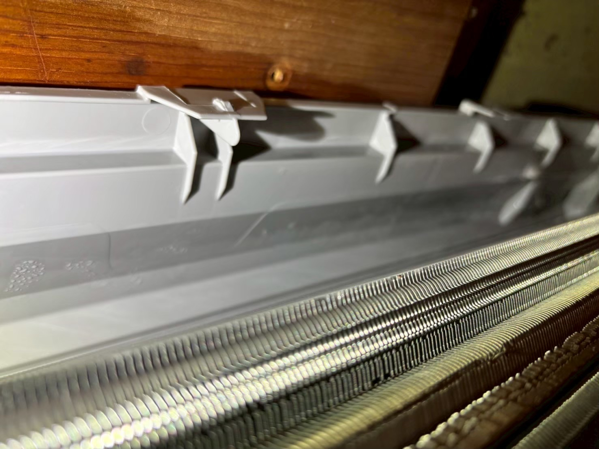 滋賀県近江八幡市の壁掛けエアコンの作業後1