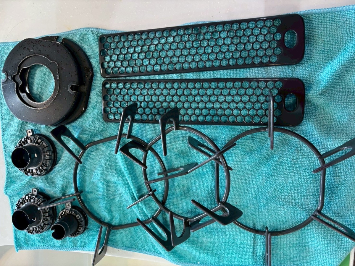 滋賀県近江八幡市のキッチンクリーニングの作業後2