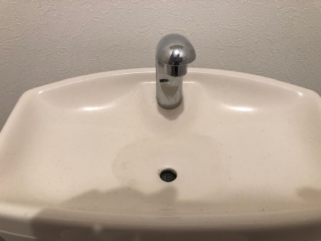 神奈川県横浜市鶴見区のトイレクリーニングの作業前1