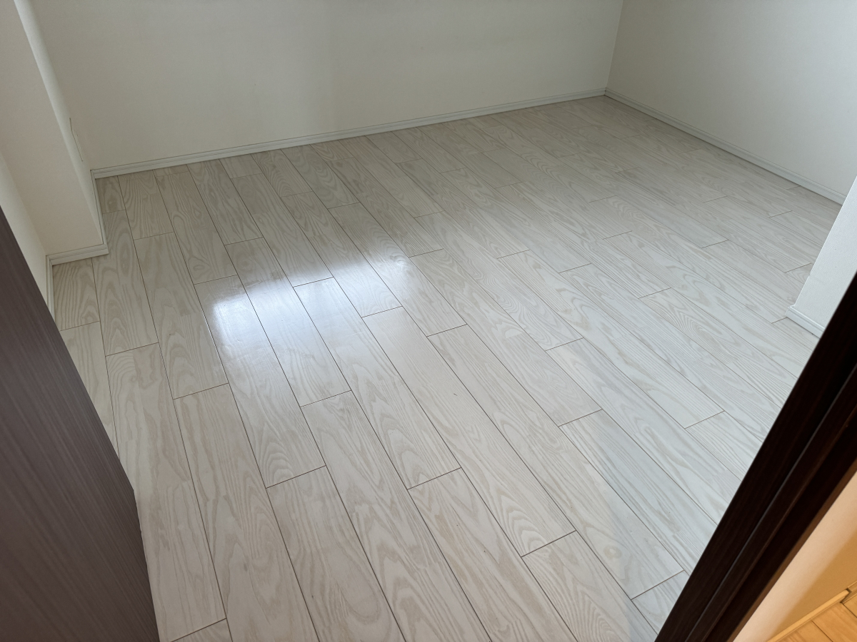 埼玉県三郷市のフローリングクリーニングの作業後2