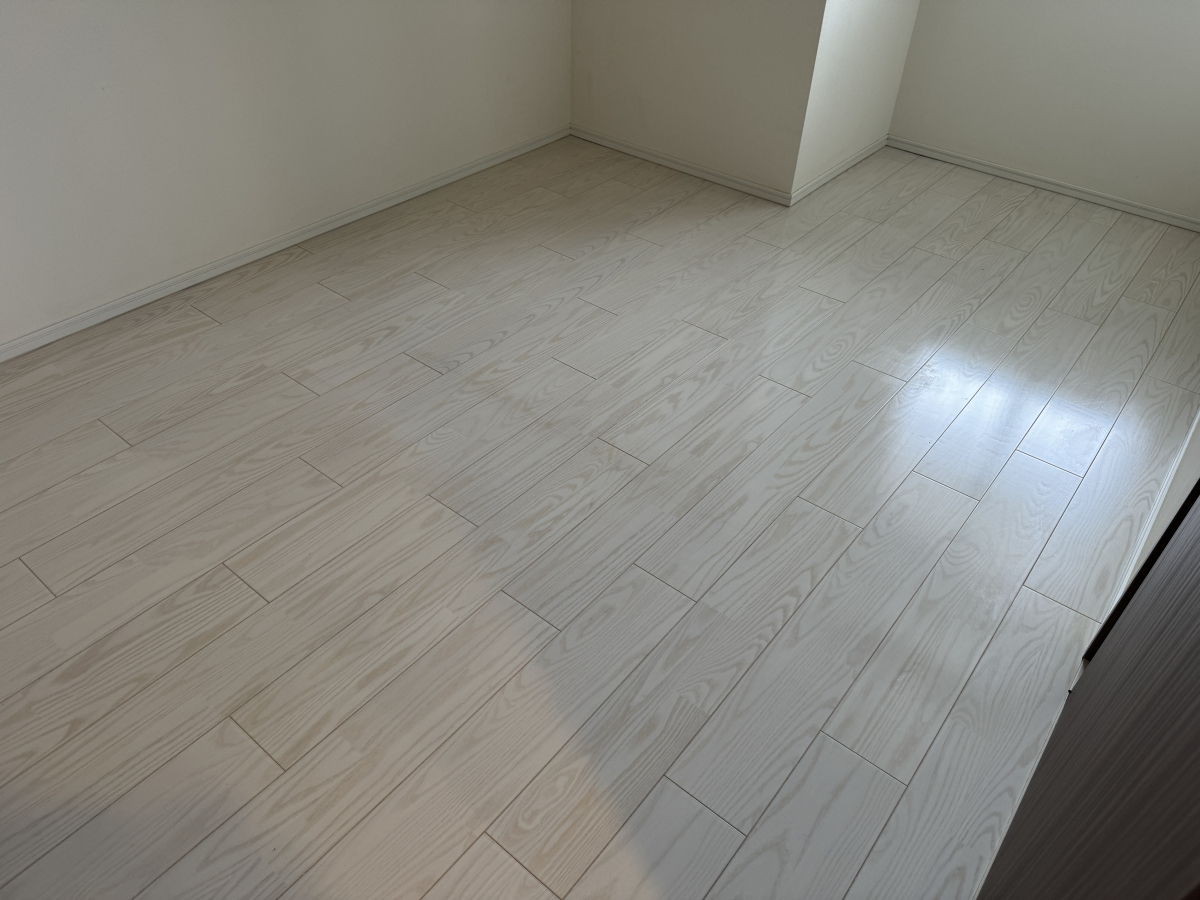 埼玉県三郷市のフローリングクリーニングの作業後3