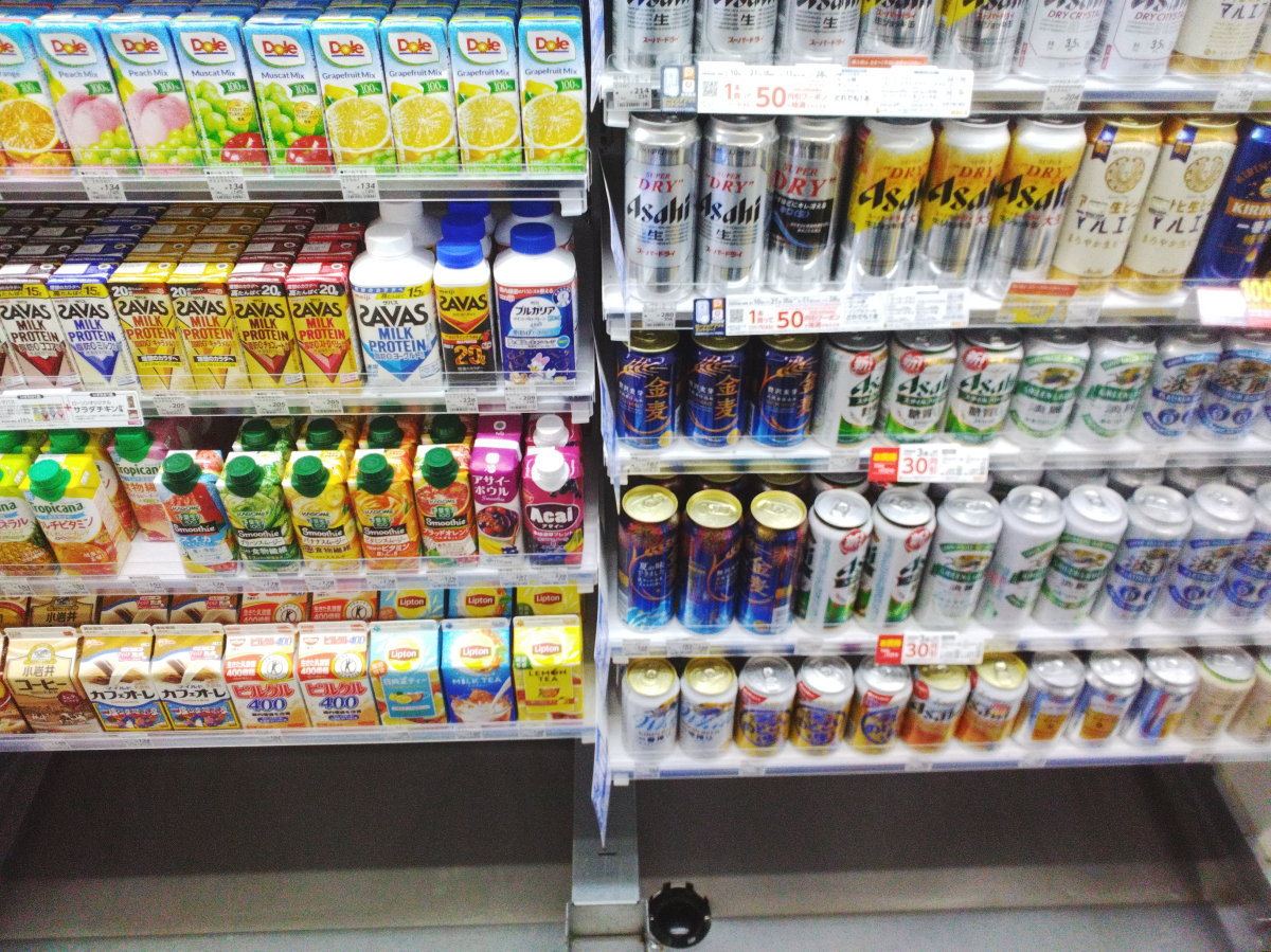 鹿児島県鹿児島市の店舗清掃の作業前2