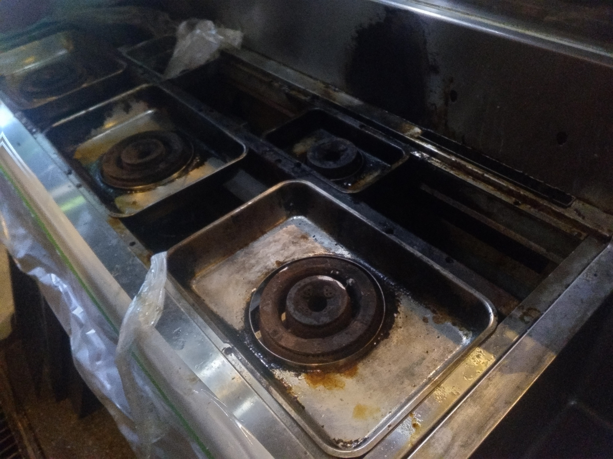 鹿児島県鹿児島市松原町の飲食店清掃の作業前3