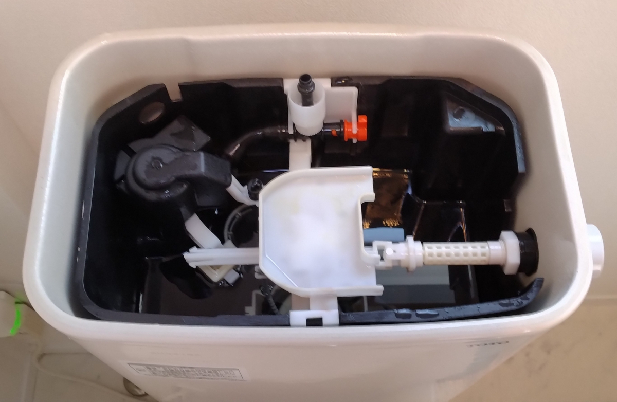 埼玉県さいたま市岩槻区のトイレクリーニングの作業後2