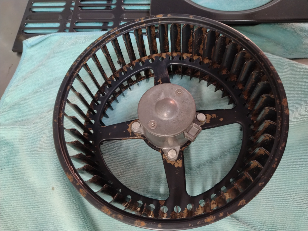 埼玉県さいたま市岩槻区のレンジフードクリーニングの作業後3