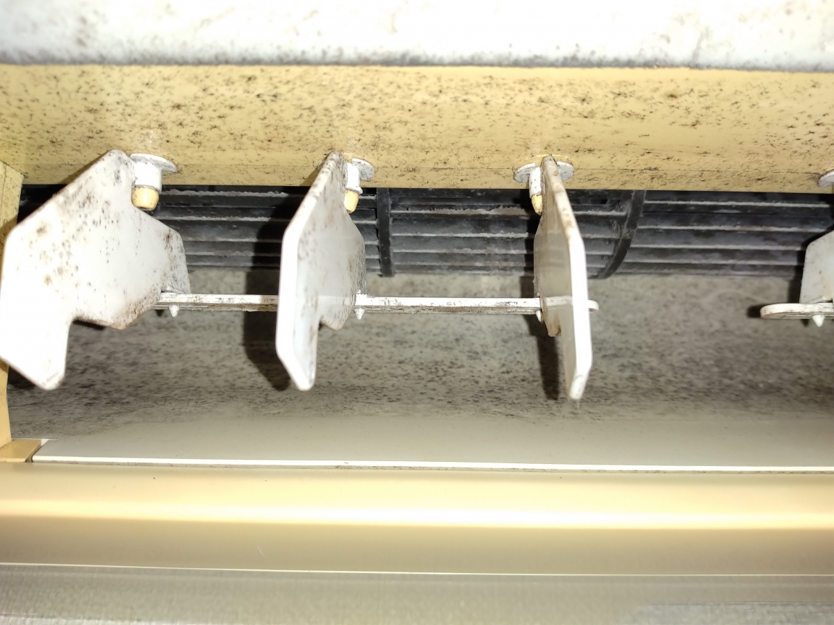 埼玉県さいたま市岩槻区の壁掛けエアコンの作業前1