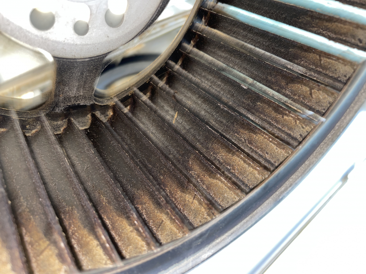 愛知県名古屋市千種区のキッチンクリーニングの作業前3