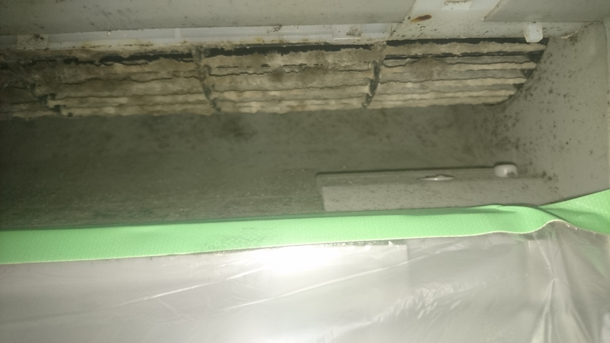 東京都国分寺市の壁掛けエアコンの作業前1