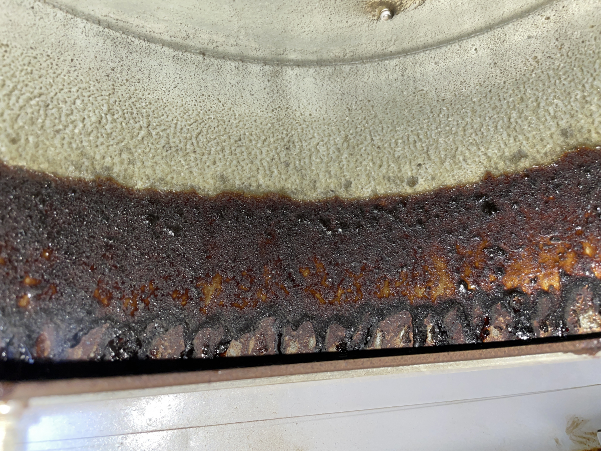 愛知県名古屋市千種区のレンジフードクリーニングの作業前3