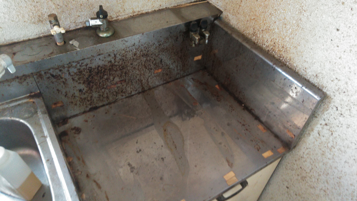 群馬県太田市浜町の賃貸住宅退去後の原状回復クリーニングの作業前3