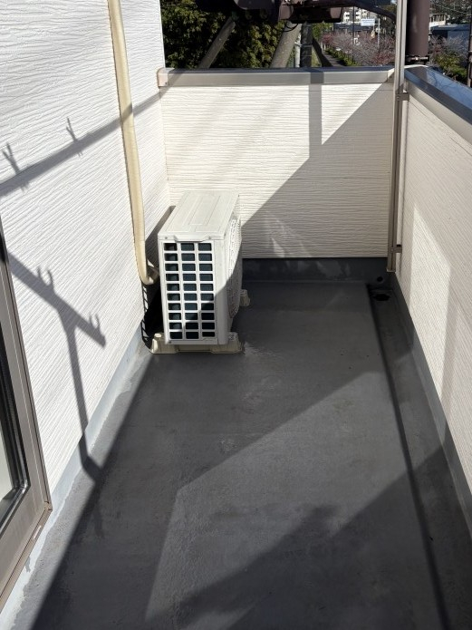 千葉県船橋市習志野台のベランダ・バルコニークリーニングの作業後1