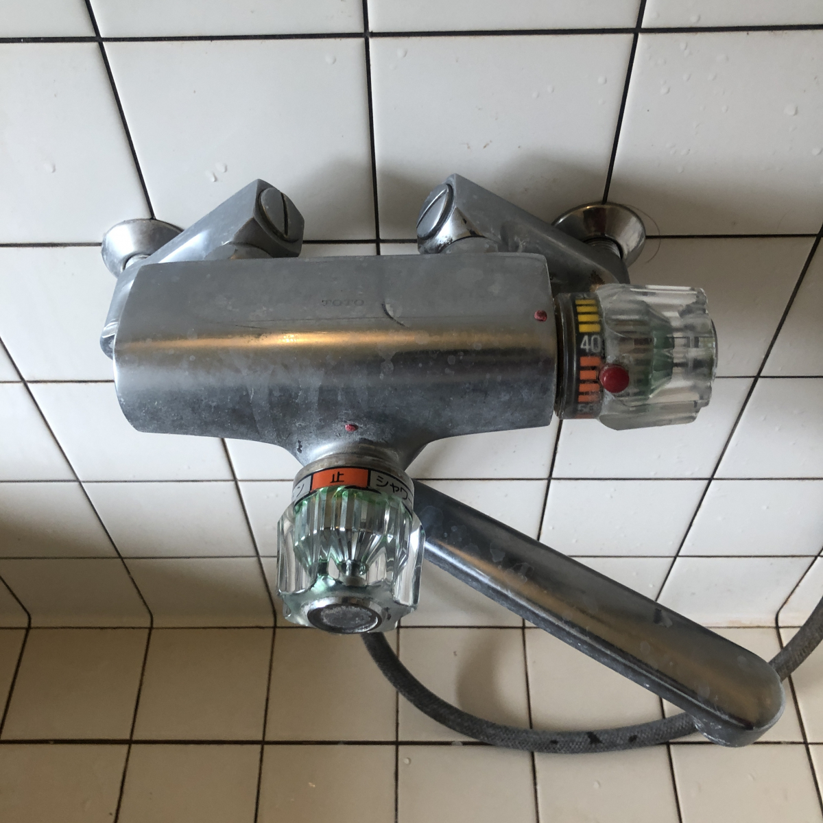 香川県高松市小村町の浴室・お風呂クリーニングの作業前1