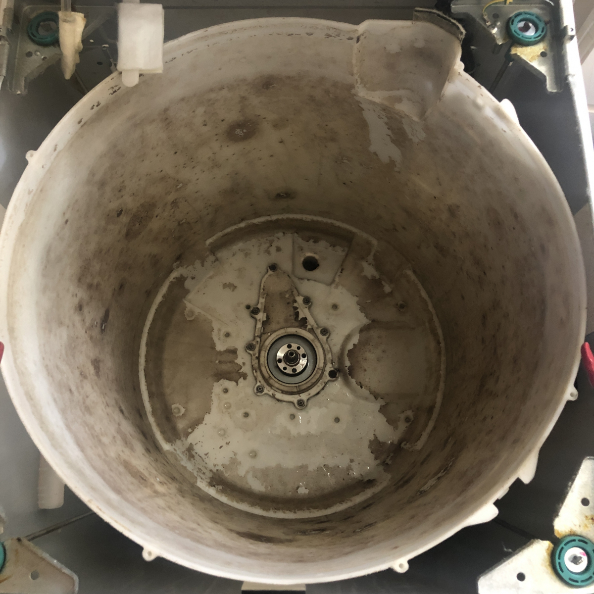 香川県高松市木太町の洗濯機分解クリーニングの作業前1