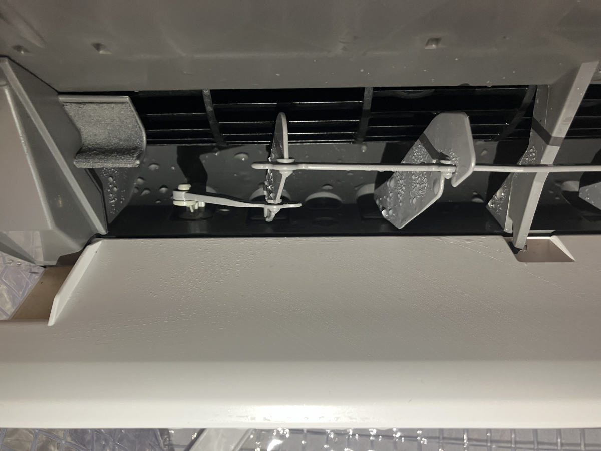 神奈川県川崎市多摩区のお掃除機能付きエアコンの作業後1