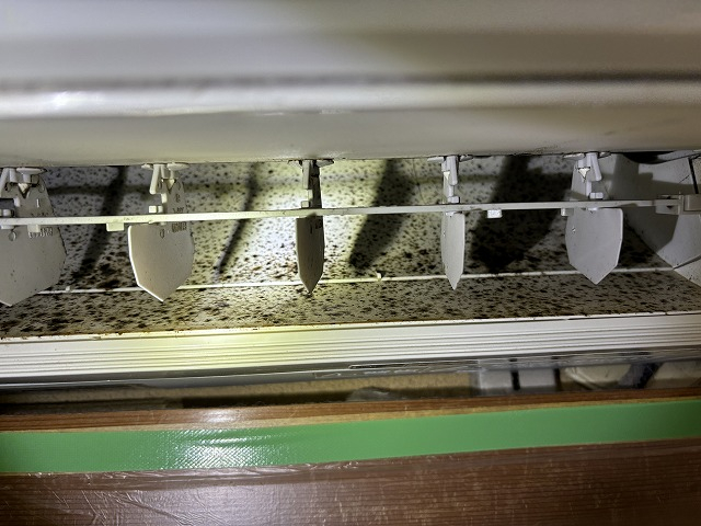 神奈川県鎌倉市の壁掛けエアコンの作業前2