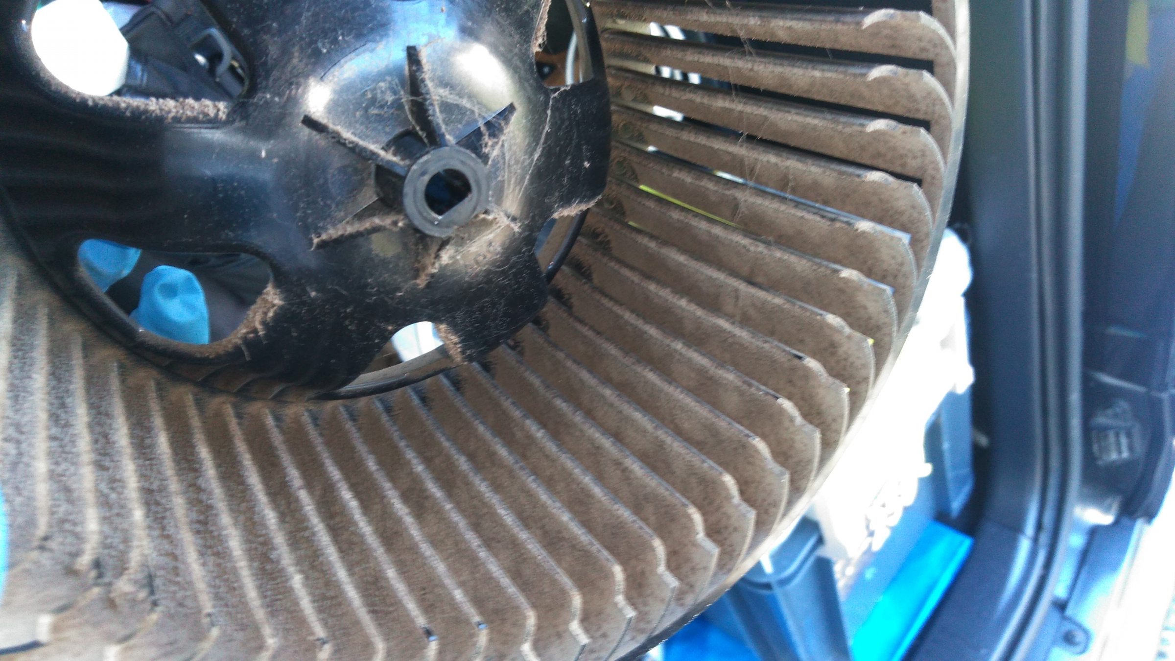 群馬県みどり市鹿の浴室乾燥機クリーニングの作業前1