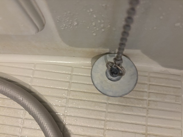 神奈川県鎌倉市の浴室・お風呂クリーニングの作業前3