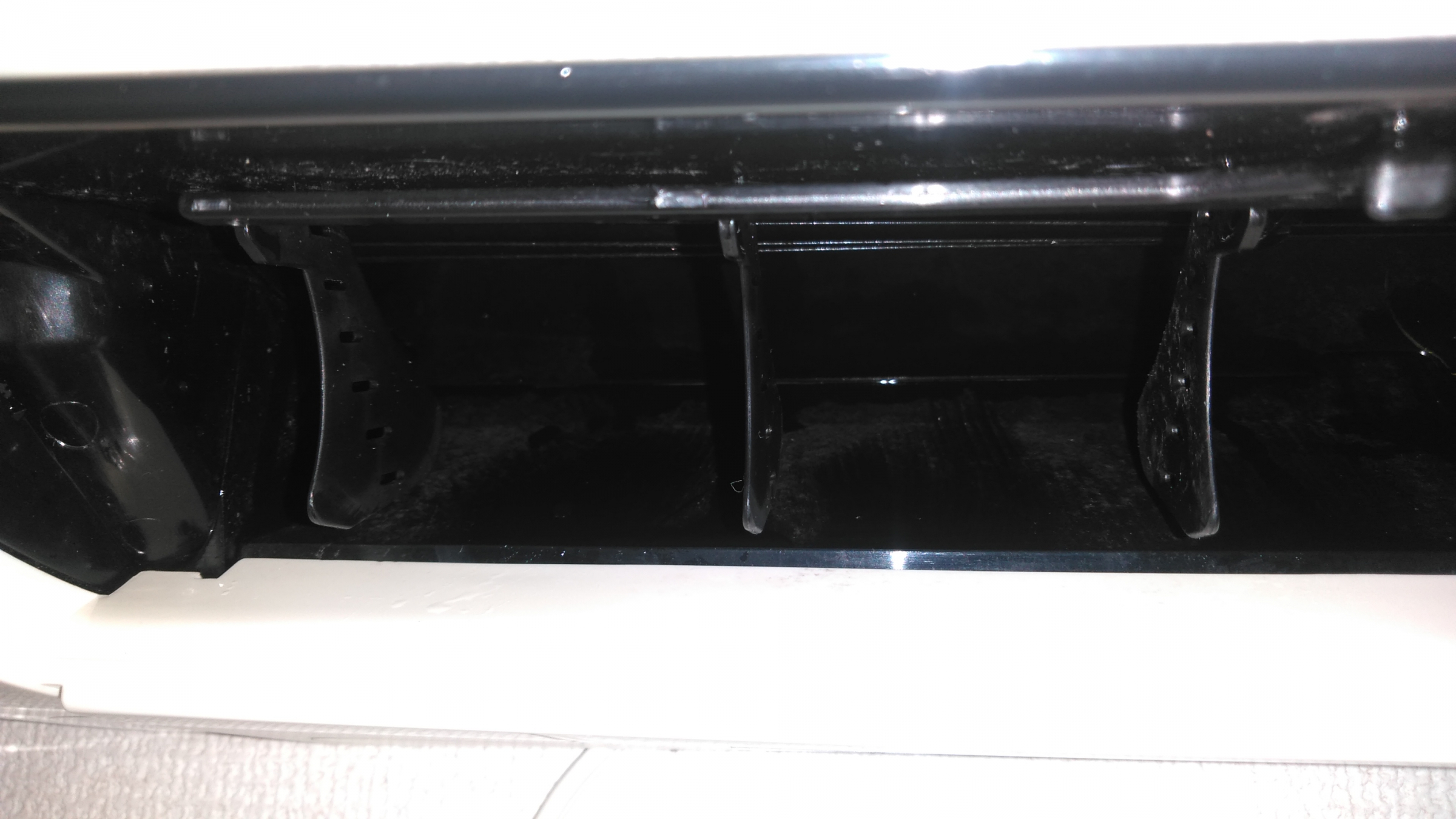 新潟県上越市国府の賃貸住宅入居前の簡易クリーニングの作業後1