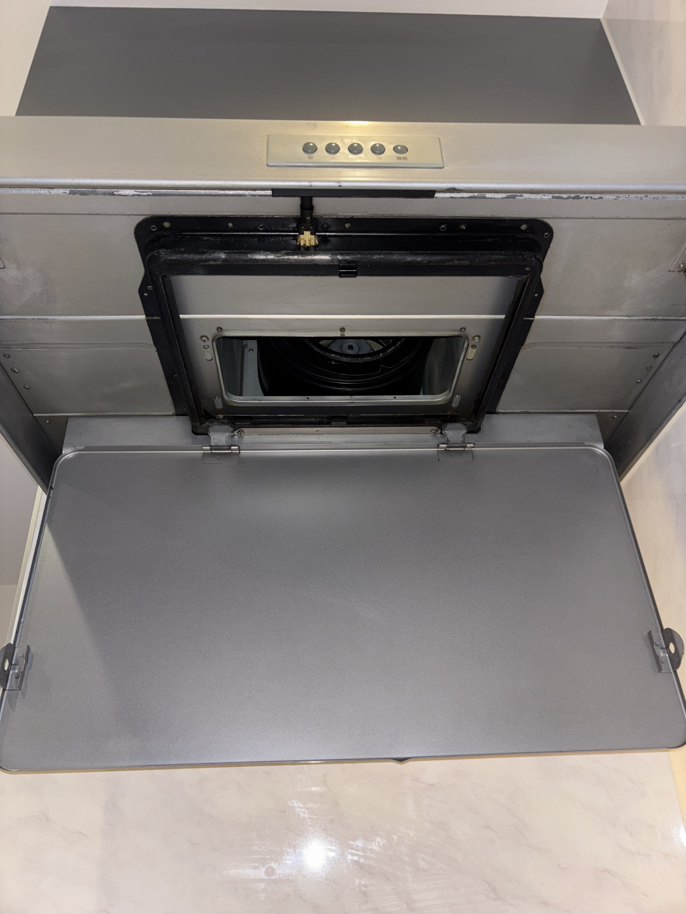 神奈川県鎌倉市のレンジフードクリーニングの作業後1