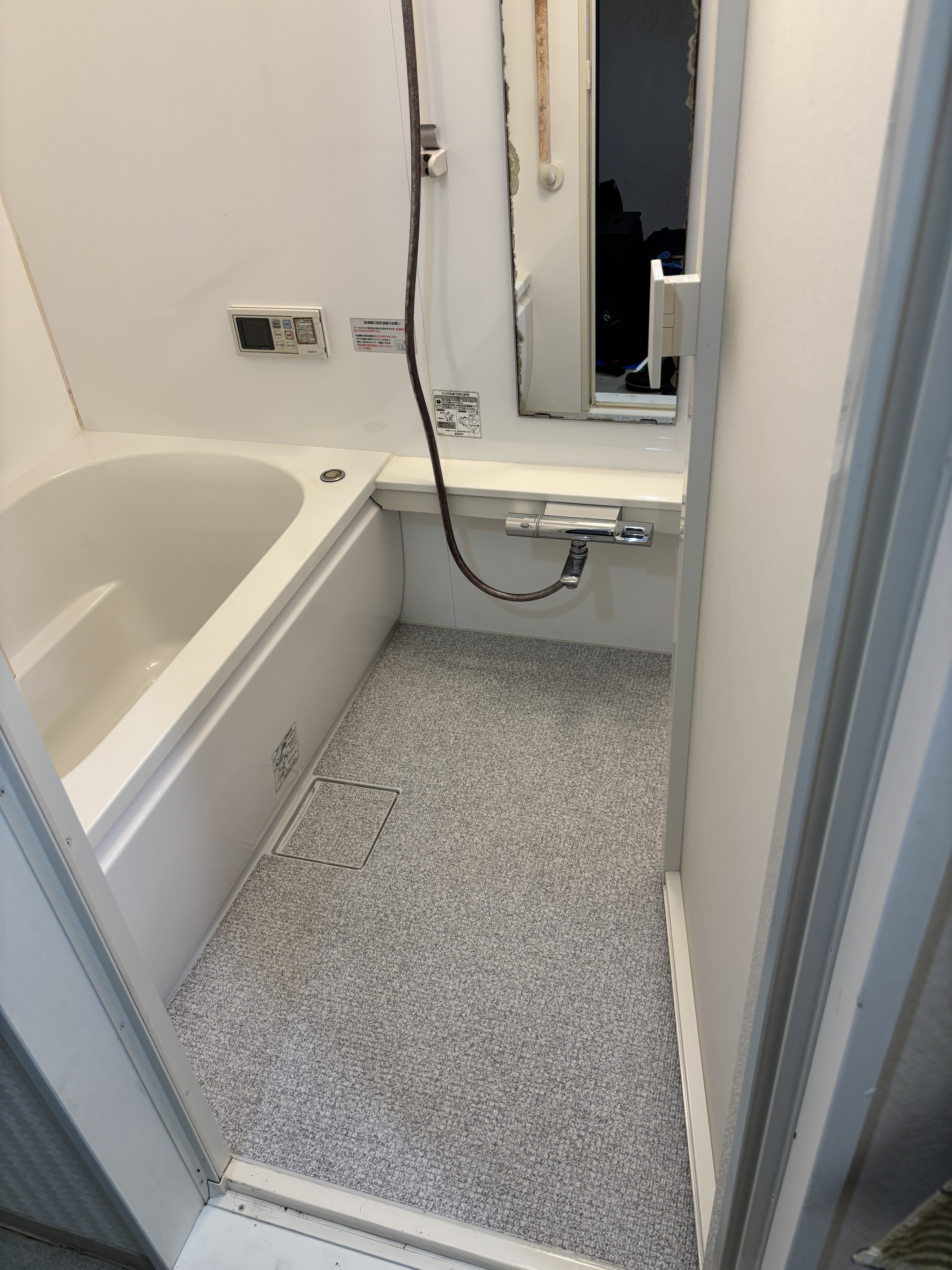 神奈川県藤沢市の浴室・お風呂クリーニングの作業後1