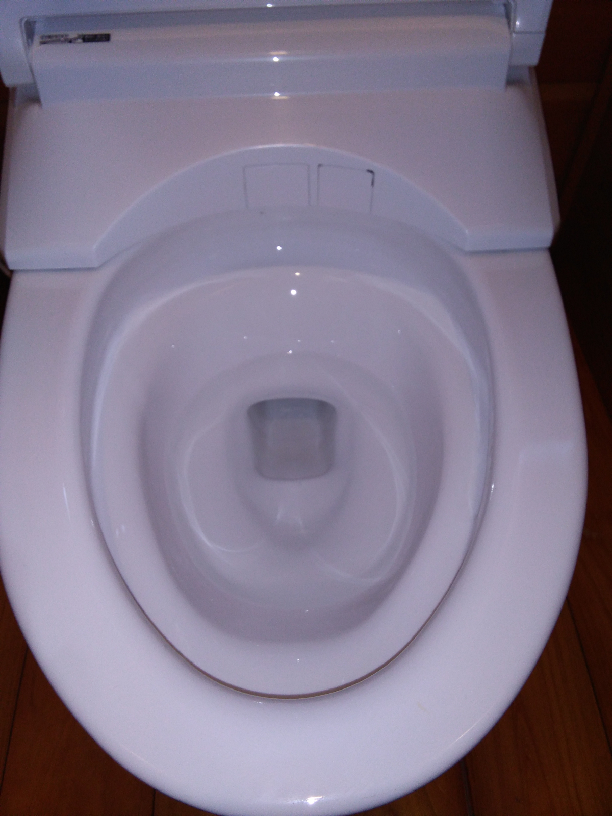 茨城県小美玉市のトイレクリーニングの作業後1