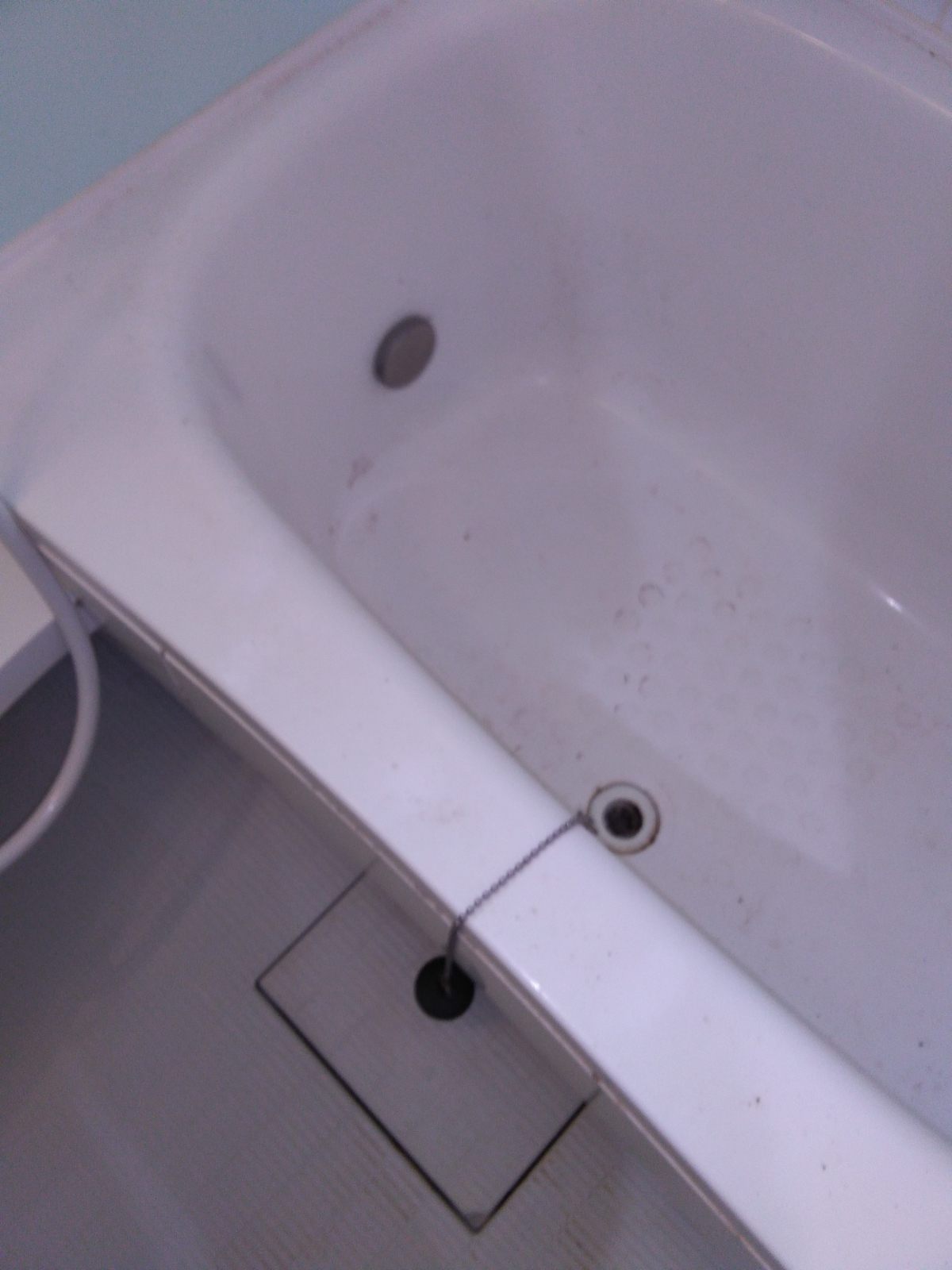 青森県八戸市の浴室・お風呂クリーニングの作業前1