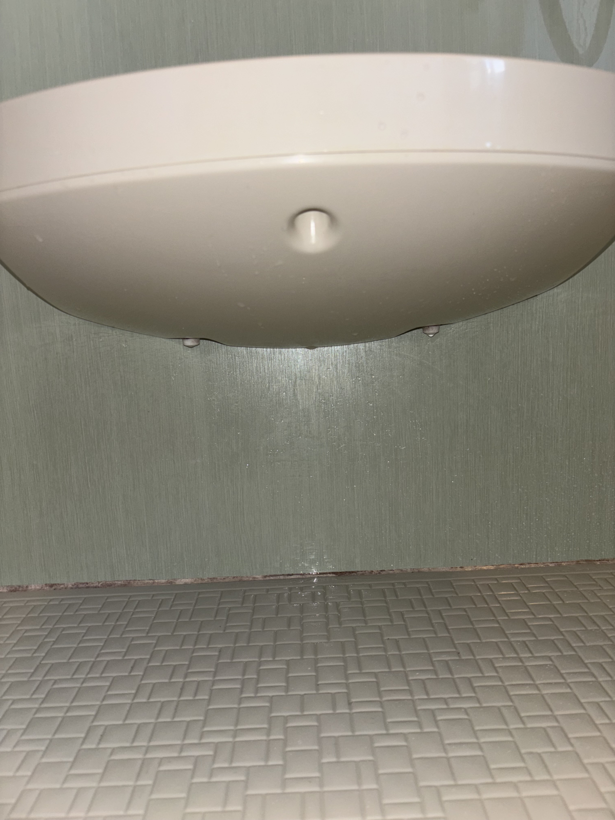 神奈川県茅ヶ崎市の浴室・お風呂クリーニングの作業後1