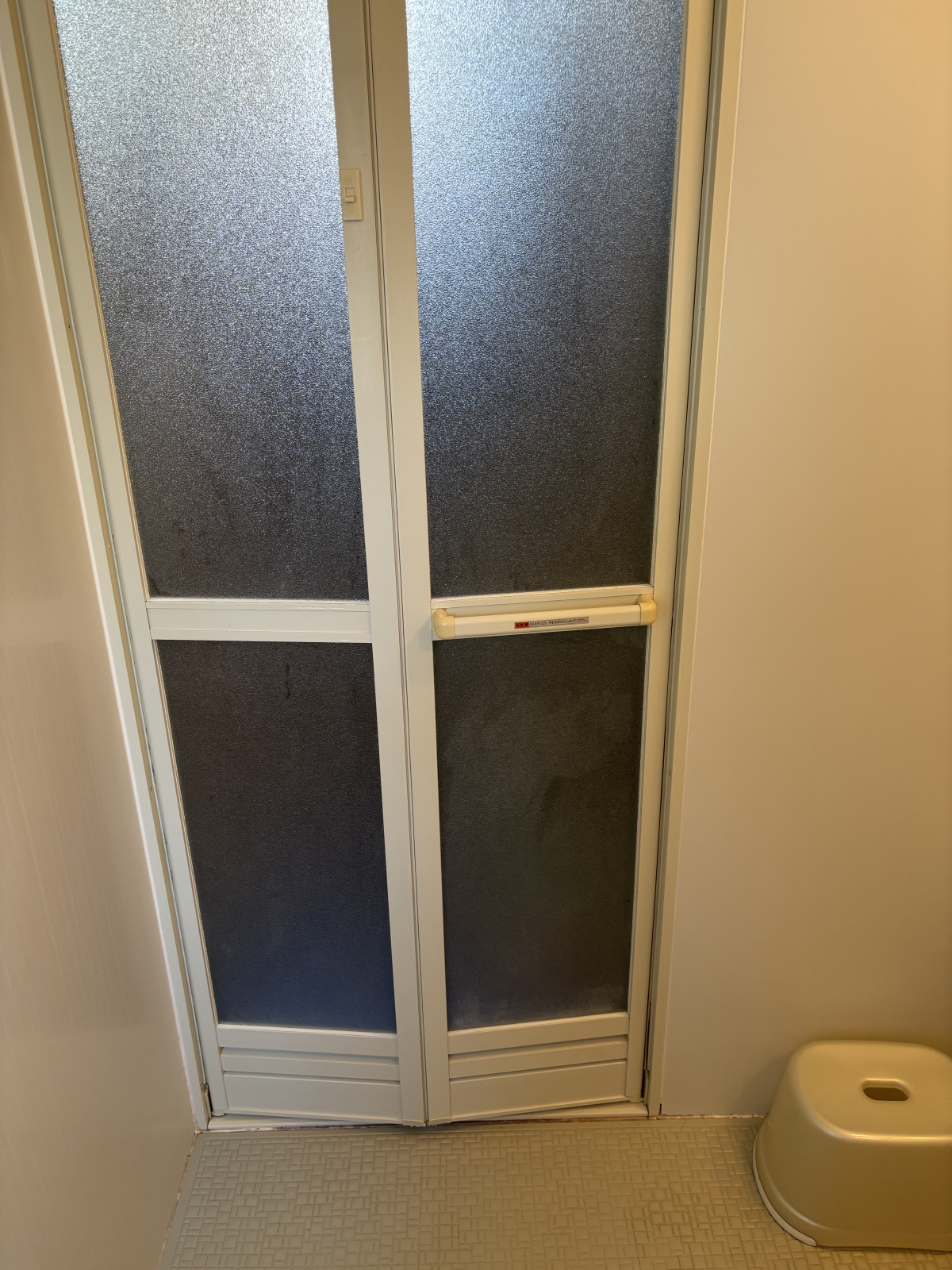 神奈川県茅ヶ崎市の浴室・お風呂クリーニングの作業後3