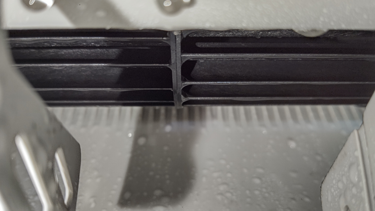 東京都渋谷区のお掃除機能付きエアコンの作業後1